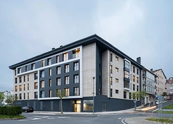 Edificio de 22 viviendas con garaje y trastero en Santiago de Compostela