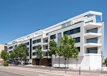 Edificio de 69 viviendas con garaje, trastero y zonas comunes en Alcobendas