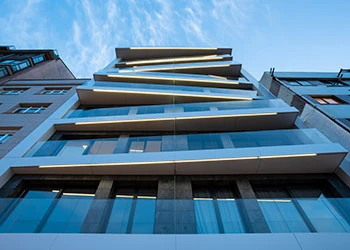 Edificio de 16 viviendas con garajes y trasteros en A Coruña