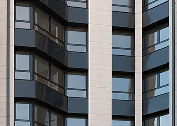 Edificio de 16 viviendas con aparcamiento y trasteros en A Coruña