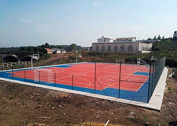 Urbanización de la pista deportiva del Colegio Montespiño en A Coruña